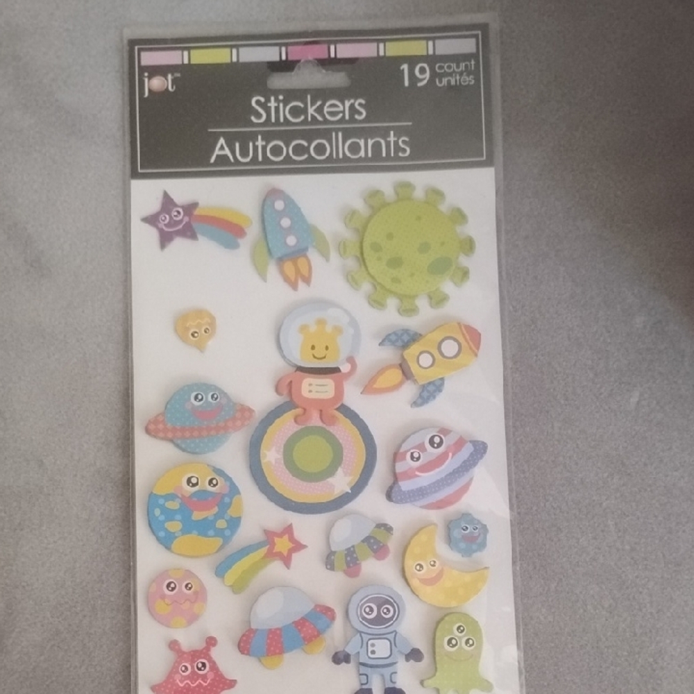 NWT Kids Gift Basket-8 Items - Picture 7 of 15
